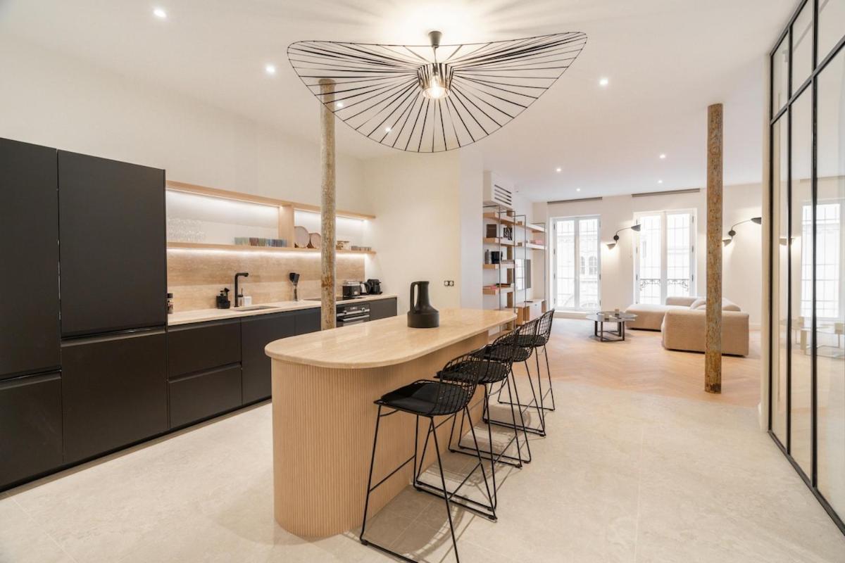 Luxury Of 140 Sqm Appartement Parijs