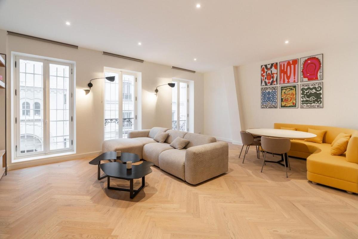 Luxury Of 140 Sqm Appartement Parijs